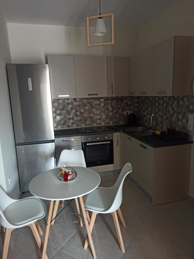 Cyclops Luxury Apartments إيغومينيتسا المظهر الخارجي الصورة