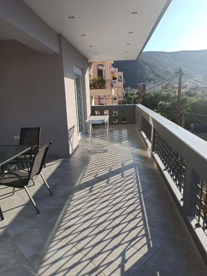 Cyclops Luxury Apartments إيغومينيتسا المظهر الخارجي الصورة